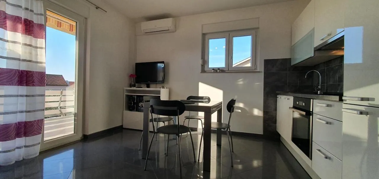 Apartmani Pavlović Krk Town